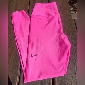 Nike Women’s Bright Pink Athletic Leggings with Swoosh